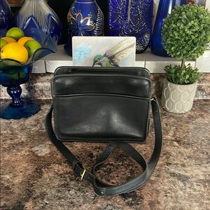 Vintage Coach 70’s Black Leather Crossbody Bag 7833 Made in NYC